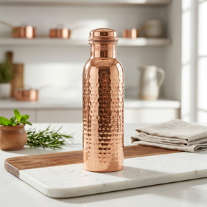 Recipientes de Cobre Martillado Tradicionales Ayurvédicos de Gran Volumen para Bebidas, Ideales para Marca Corporativa y Regalos - Product Image 1
