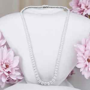 Cadena de Tenis Minimalista de Lujo con Incrustaciones de Diamantes, Plata de Ley 925 / Chapado en Oro, Cadena de Diamantes Moissanite para Hombre y Mujer - Product Image 5