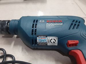 Perceuse à percussion électrique GSB 600 - Vitesse variable Rotation avant/arrière AC 220-240V Couple maximal de 74 pi-lb Moteur à balais Perçage de briques - Product Image 3