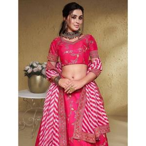 Vestido de Noche, Cautivador Lehenga Choli de Seda Bordado con Hilo Rosa para Damas de Honor - Product Image 4