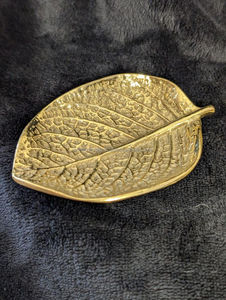 Bulk Supply Hand-Carved Brass Trinket Dish Modern Metal Vanity Accessory Wedding Manufacturer Exporter - Product Image 2