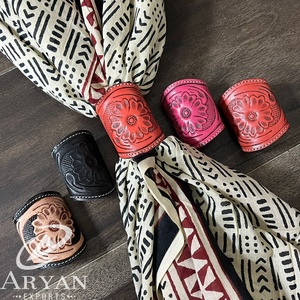 New Latest Wholesale Price Hand <b>Tooled</b> Genuine Cow <b>Leather</b> Wild Rag Slide OEM ODM Western Style Scarf Holder for Cowgirls - Product Image 1