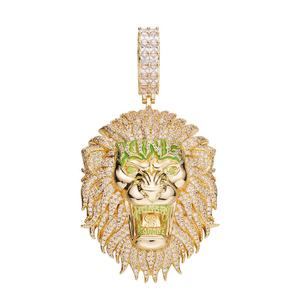Colgante con diseño de cara de león en plata de ley 925 con piedras de diamante de laboratorio VVS para joyería hip hop. - Product Image 1