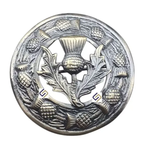 Hebilla de cinturón escocesa premium con diseño de trébol y cardo |   Hebilla de Estilo Highland con Acabado Antiguo - Product Image 5