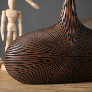 Mesa Decorativa Ligera de Madera de Diseño Nórdico Hecha a Mano para el Día de la Madre, para el Hogar o Restaurante, por MULTI CRAFT - Product Image 2