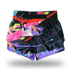 กางเกงมวยไทยแฟร์เท็กซ์พิมพ์ลายแบบซับลิเมชั่น ดีไซน์ล่าสุด สำหรับผู้ใหญ่ ผ้าโพลีเอสเตอร์ 100% คุณภาพพรีเมียม เหมาะสำหรับการต่อสู้ MMA - Product Image 4