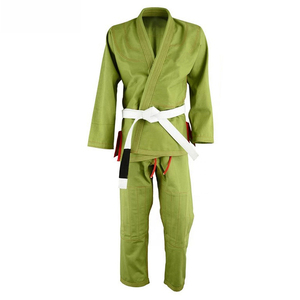 Kimono de Karate Marrón para Hombre, 100% Algodón, Corte Regular, Ropa Duradera para Artes Marciales, Talla Adulto - Product Image 1