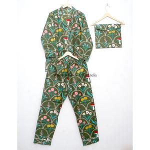 Ensemble de pyjama en coton à motif floral, design élégant et simple, imprimé à la main, vêtements de nuit pour femmes, léger, pour l'été, vêtements de détente - Product Image 3