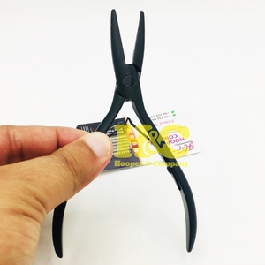 Pinzas Multifunción de Acero Inoxidable Ecológicas de Marca Privada, Agarre Fuerte con Mango Negro, Herramienta para Extensiones de Cabello - Product Image 3