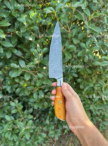 Cuchillo de Cocina de Acero de Damasco Forjado a Mano de Excelente Calidad, Patrón de Escalera, Mango Ergonómico de Resina, Acabado de Alto Brillo - Product Image 4