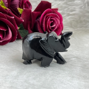 Black Obsidian <b>Elephant</b> Hand Carved Natural Gemstone Figurine Protection Feng Shui Decor Wholesale Supplier - Product Image 3