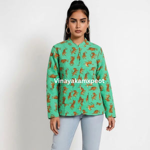 Veste en coton Kantha réversible matelassée à imprimé léopard, douce, respirante, cousue à la main, traditionnelle, pour femmes, écologique - Product Image 3