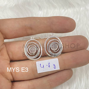 ต่างหูเงินแท้ 925 ประดับโรสควอตซ์พร้อมคริสตัลห้อยระย้า ราคาขายส่ง เครื่องประดับเงิน - Product Image 1