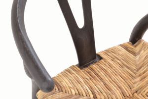 Fauteuil de salle à manger moderne en bois massif et rotin - Chaise de salle à manger d'extérieur durable et écologique pour la maison, l'hôtel, le bar - Product Image 5