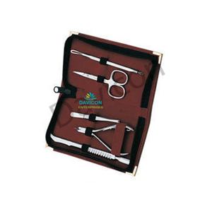 Kit d'outils de beauté de manucure avec pochette en cuir, Instruments de beauté, vente en gros, 9 pièces - Product Image 3