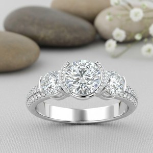 Moissanite 1CT Round Cut Three Stone Diamond <b>Ring</b> For Women's Gold Plated original <b>925</b> <b>Silver</b> Wedding Party Jewelry For Bridle - Product Image 3
