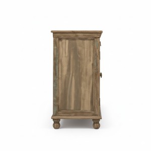 Aparador de Madera Maciza de Alta Calidad con 4 Puertas y Tallado Floral, con Acabado Envejecido para Comedor, Disponible para la Venta - Product Image 6