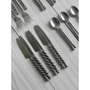 Great quality Silver Silverware Set Kitchen Supplies Accessories Metal Classical Spoon <b>Fork</b> Knife Set Stainless Steel Cutlery - Product Image 2