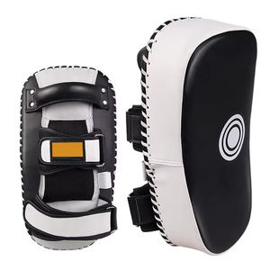 Cible de pied professionnelle de Muay Thai, cible de boxe épaissie, cible de main incurvée pour la boxe, équipement d'entraînement, cible de jambe, protège-tibias - Product Image 1