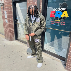 ชุดเซ็ตแทรคสูทลำลองสีดำสำหรับผู้ชาย ปี 2025 แบบหลวมๆ ไม่มีลาย  กระดุมด้านข้าง  กางเกงจ็อกเกอร์ทรงบาน  ผ้าไนลอน  ผ้าโพลีเอสเตอร์  แบบคาร์โก้ - Product Image 2