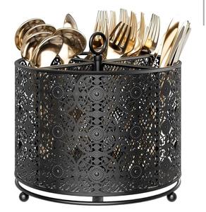 Porte-couverts décoratif en fer pour l'organisation de la cuisine et de la salle à manger, rehaussant l'intérieur avec un accent métallique - Product Image 1