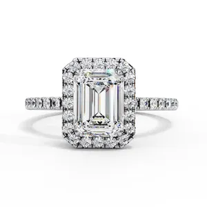 Exquisito Anillo de Diamante de Laboratorio con Corte Esmeralda, Oro Sólido de 18K, Acento de Halo, Anillo de Compromiso Unisex, Joyería Fina para Boda - Product Image 5