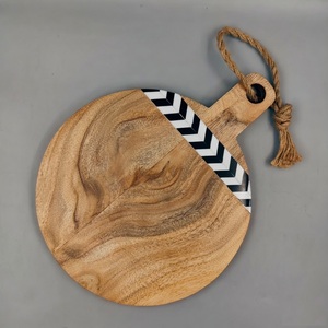 Plato de madera para servir pizza con diseño creativo en esmalte, forma redonda, para hoteles, restaurantes, vajilla de mesa, al mejor precio. - Product Image 4