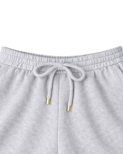 Conjunto de dos piezas para mujer: top corto acanalado y shorts con cordón, gris claro con bordado de margaritas, estilo casual y personalizable. - Product Image 3