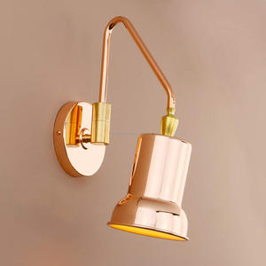 โคมไฟตั้งโต๊ะทองเหลืองบริสุทธิ์ - Product Image 4