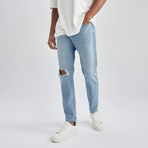Hot Sale Stonewashed Denim <b>Jeans</b> for Young Men High Street Style Light Blue RegularSlim Fit <b>Elastic</b> Cotton Pant - Product Image 2