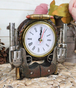 Horloge de table vintage en aluminium, design revolver, mouvement à quartz, décoration de bureau, style western cowboy, pour la maison ou le bureau. - Product Image 2