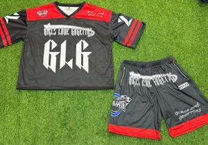 Camiseta y pantalones cortos de manga larga con cuello en V de malla de poliéster deportivo informal de moda de verano para hombre con chándales transpirables con logotipo personalizado para hombre - Product Image 3