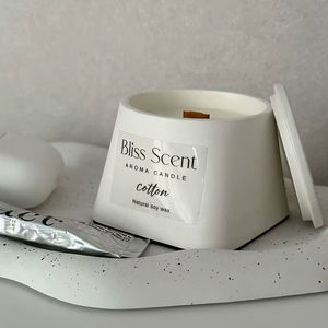 Bocaux à bougies en céramique cylindriques carrés nordiques populaires, contenants vides pour mariages et Noël, écologiques et résistants à la chaleur - Product Image 1