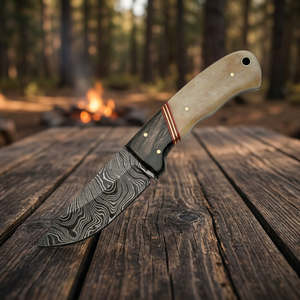 Magnifique couteau de chasse à lame fixe en acier Damas de qualité industrielle, personnalisable OEM, avec manche en os de chameau et cor de taureau - Product Image 2