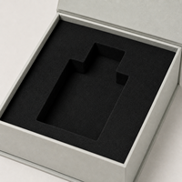 Boîte cadeau magnétique rigide haut de gamme personnalisée en carton avec gaufrage, doublure en mousse, estampage à chaud or, écologique, OEM