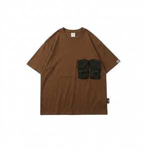 เสื้อยืดพิมพ์ลายตัวอักษรทรงหลวม แขนสั้น สีตัดกัน คอลเลคชั่นฤดูร้อน 2023 เสื้อยืดลำลองผ้าฝ้ายสำหรับผู้ชาย - Product Image 3