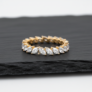 Anillo de Eternidad H&F Clásico de Oro Sólido de 14K con Diamante de Laboratorio de 1.3 Quilates, Corte Marquesa, para Compromiso, Boda o Regalo - Product Image 2