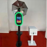Kiosque à selfie ovale en métal détachable avec flash RVB intégré, boîte à lumière, pour appareil photo reflex numérique, iPad, imprimante – Idéal pour bars, remises de diplômes, fêtes et événements à louer