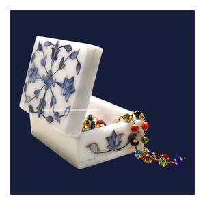 Caja de incrustaciones de mármol blanco puro de pieza recién hecha a mano exclusiva antigua con forma de rectángulo de nácar uso para artículo de joyero - Product Image 1