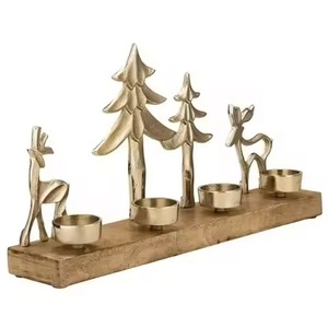 Portavelas Metálico Navideño para Velas de Té con Diseño Clásico para Mesas de Cena Navideñas, Decoración Festiva del Hogar y Presentación de Regalos - Product Image 2