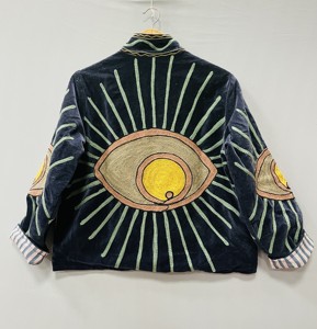Veste en velours de coton Evil Eye, manteau artisanal brodé à la main Suzani, veste de luxe bohème pour femme - Product Image 5