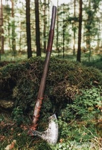 Hacha de Batalla Vikinga Hecha a Mano, Cabeza de Acero Táctica, Mango de Madera Grabado, Herramienta de Supervivencia - Product Image 5