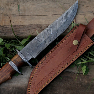 Couteau de chasse artisanal en acier Damas, lame fixe, couteau utilitaire d'extérieur avec motifs de lame distinctifs et personnalisé - Product Image 5