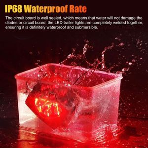 1 Paio di Luci Posteriori LED Sommergibili Quadrate per Rimorchio, Kit Impermeabile in ABS per Barche, Camion, Auto, Autobus, Colori Giallo, Rosso, Ambra - Product Image 4