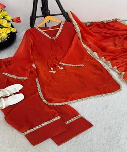 Salwar Kameez de Seda Naranja para Mujer con Encaje y Dupatta, Estilo Tradicional Indio-Pakistaní para Fiestas, Largo hasta el Tobillo, Estilo Bollywood 84024 - Product Image 3