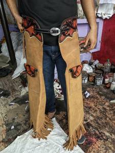 2026 Chaps en cuir de haute qualité, souples et durables, pour le bull riding et le trail riding, protection des jambes pour le rodéo - Product Image 5
