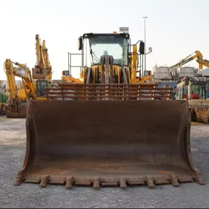 Cargadora de Ruedas Volvo L220F Diésel con Componentes HYDAC y PLC para Alta Eficiencia - Product Image 1