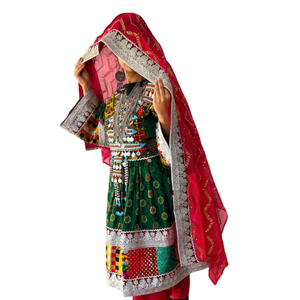 Robes pour femmes afghanes Kuchi de haute qualité, vente en gros, robe traditionnelle afghane avec travail manuel et patchwork, robes Kuchi afghanes - Product Image 2