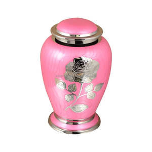 Vente en gros Urne funéraire en métal pour cendres humaines Urnes funéraires en laiton gravé rose émail rouge brillant fini - Product Image 5