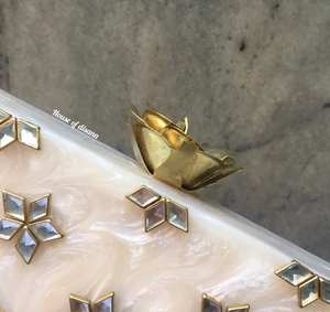 TCE présente : Sac de soirée de luxe artisanal en résine, mosaïque, bois et marbre pour femme – Accessoire quatre saisons pour fêtes et mariages - Product Image 1